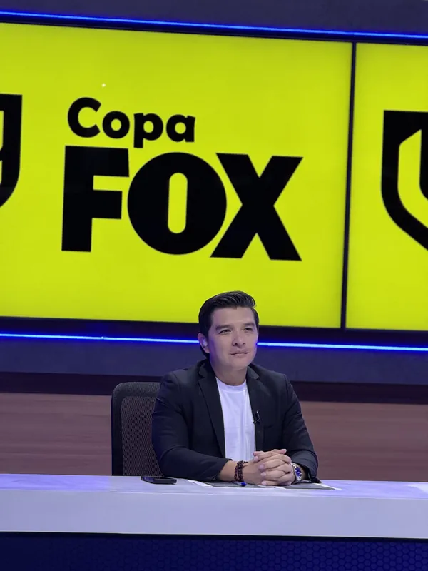 Moi Milian en el set de Copa FOX